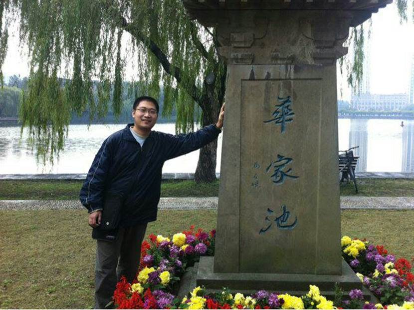 2005级毕业生孙翀，2009年考入上海师范大学历史专业研究生，2012年考取浙江大学文艺学博士。